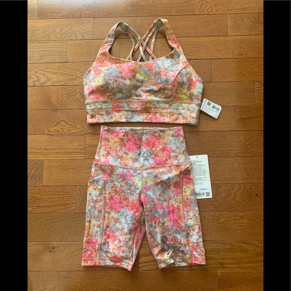 💕LULULEMON ALIGN HIGH RISE SHORT WITH POCKETS 8”💕 - Picture 3 of 16